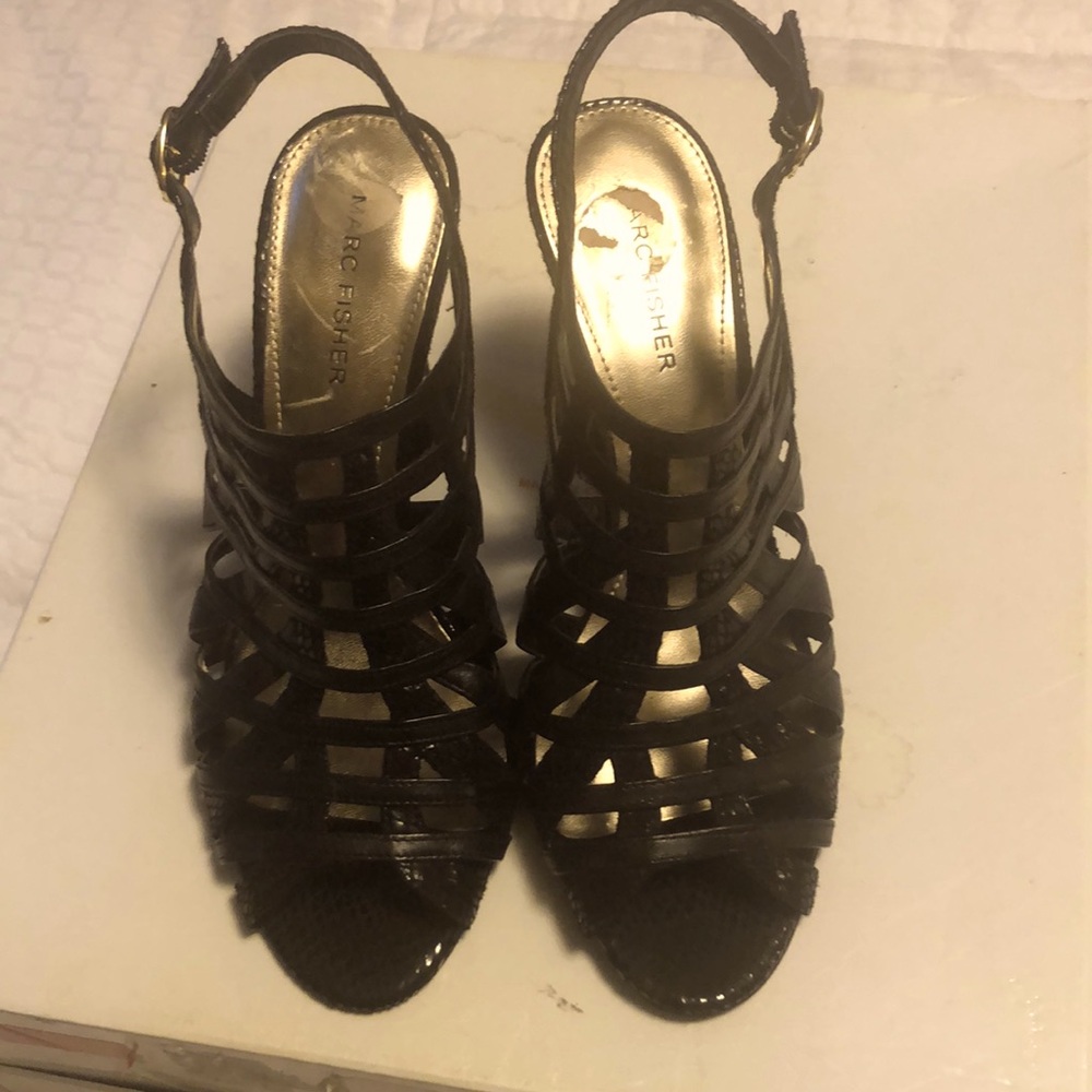 Mark Fisher 3 1/2 inch heel size 7 1/2 no box